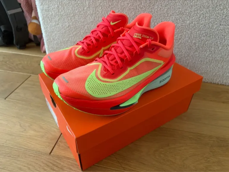 Używany Nike Zoom Fly 6 bike — zdjęcie 2 z 7