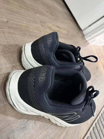 New Balance Sneakers bike usato — immagine 3 di 6