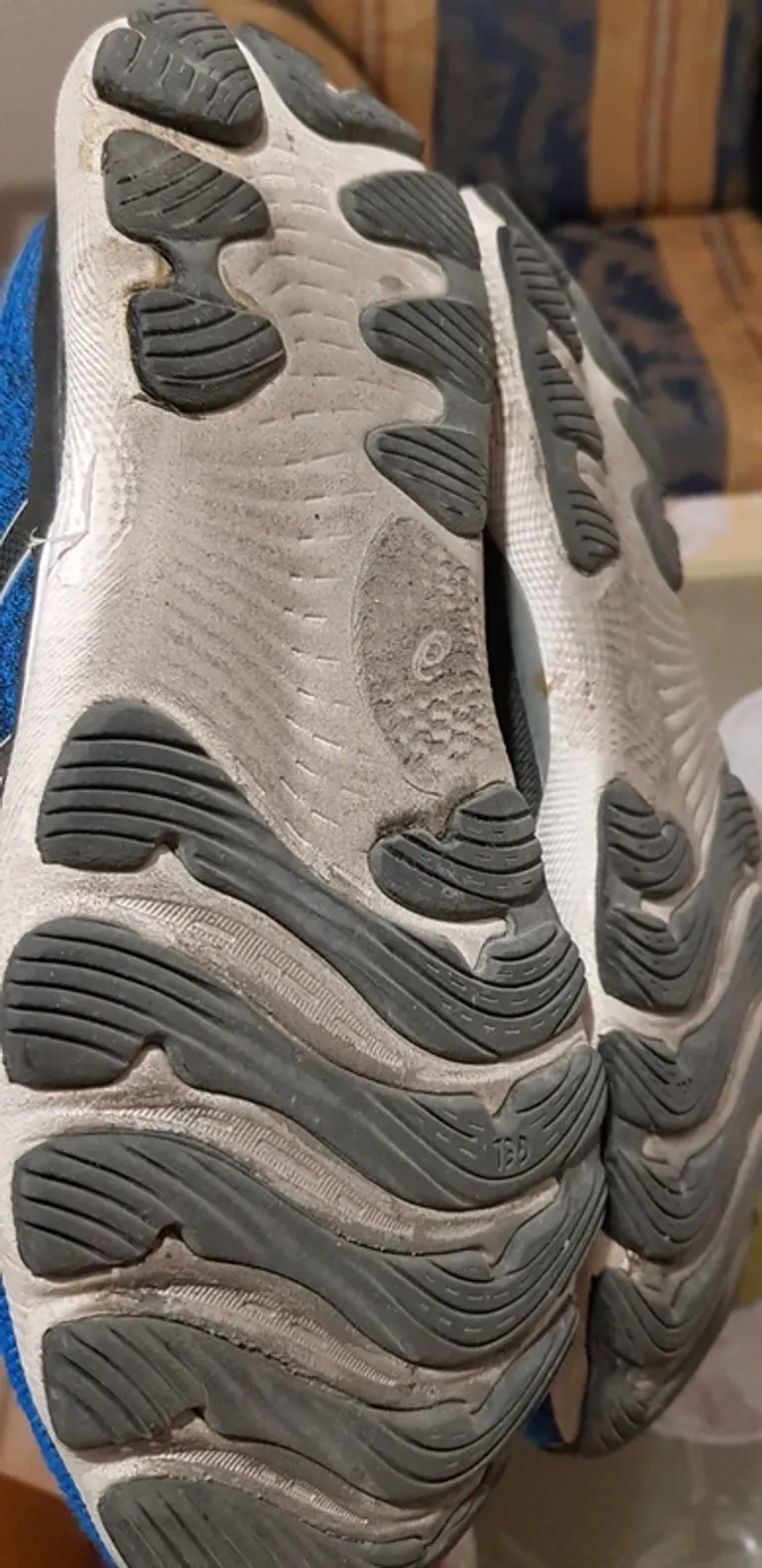 Gebrauchtes Asics Nimbus bike — Bild 8 von 8