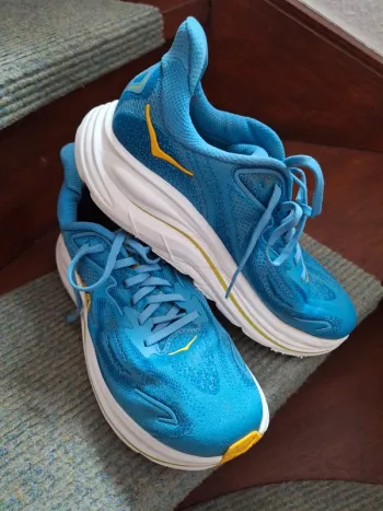 Hoka Clifton 10 bike de segunda mano