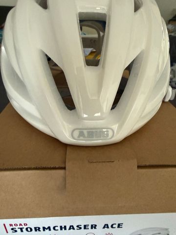 Used ABUS StormChaser ACE Helmet 2026 bike — image 3 of 10