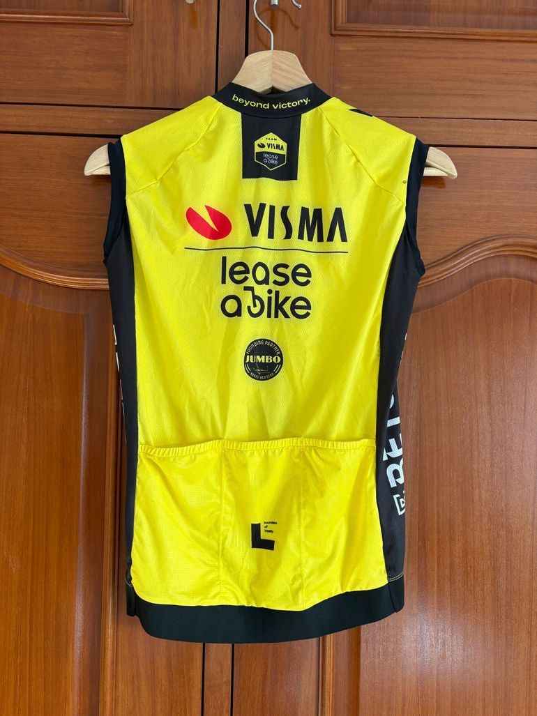 Used Yellow b. Visma Lease a Bike Vest M 2025 bike — image 3 of 6