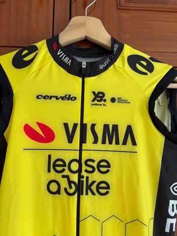 Used Yellow b. Visma Lease a Bike Vest M 2025 bike — image 2 of 6