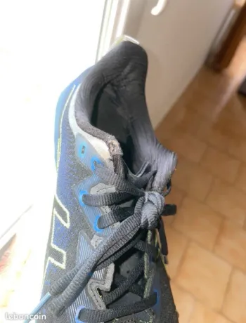 Gebrauchtes Asics Novablast 4 bike — Bild 5 von 5