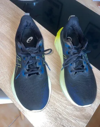 Gebrauchtes Asics Novablast 4 bike