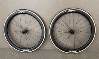 Used Mavic COSMIC S 42 Disc Wheelset 2024 bike