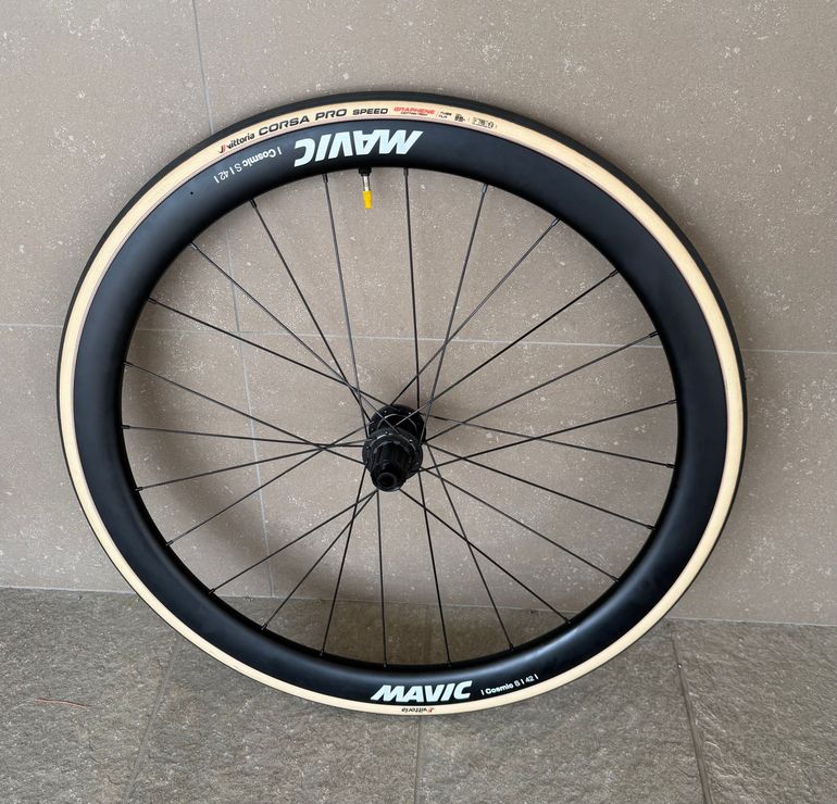 Used Mavic COSMIC S 42 Disc Wheelset 2024 bike — image 5 of 7