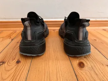 Adidas Ultraboost Cold Rdy bike d'occasion — image 5 sur 9