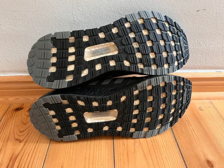 Adidas Ultraboost Cold Rdy bike d'occasion — image 9 sur 9
