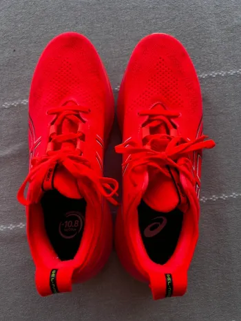 Used Asics Gel Nimbus 26 bike — image 4 of 6