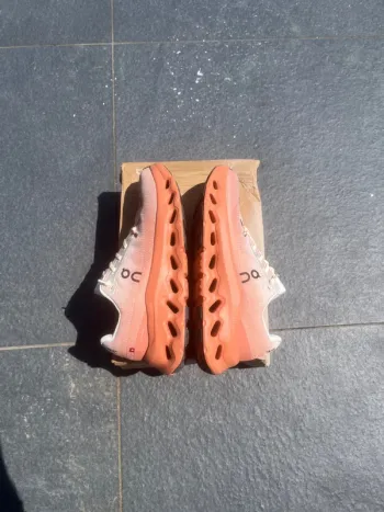Used On Running Cloud bike — image 4 of 8