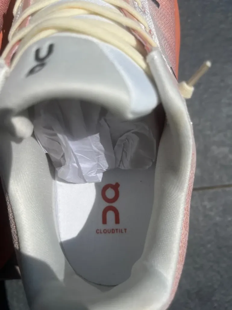 Used On Running Cloud bike — image 8 of 8
