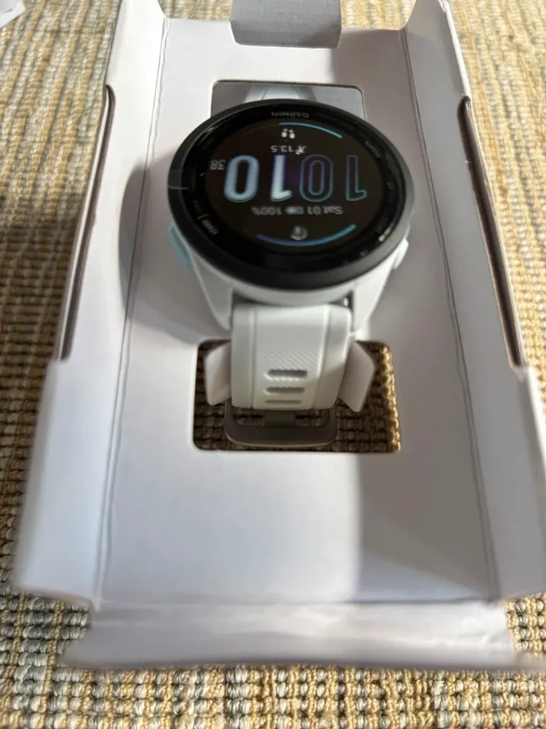 Used Garmin Forerunner 165 Music bike — image 4 of 5