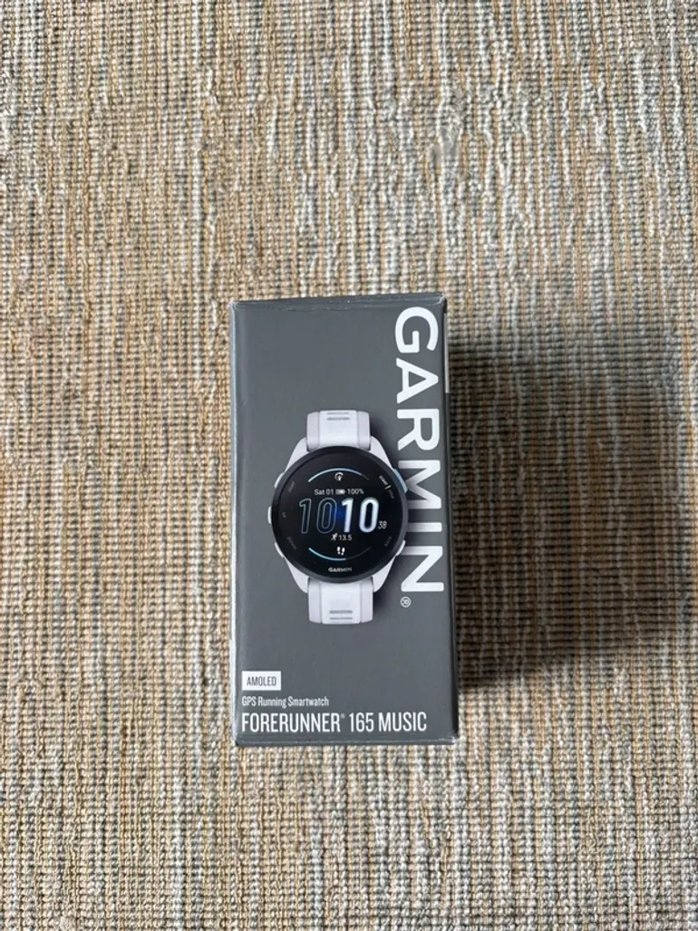 Used Garmin Forerunner 165 Music bike — image 1 of 5