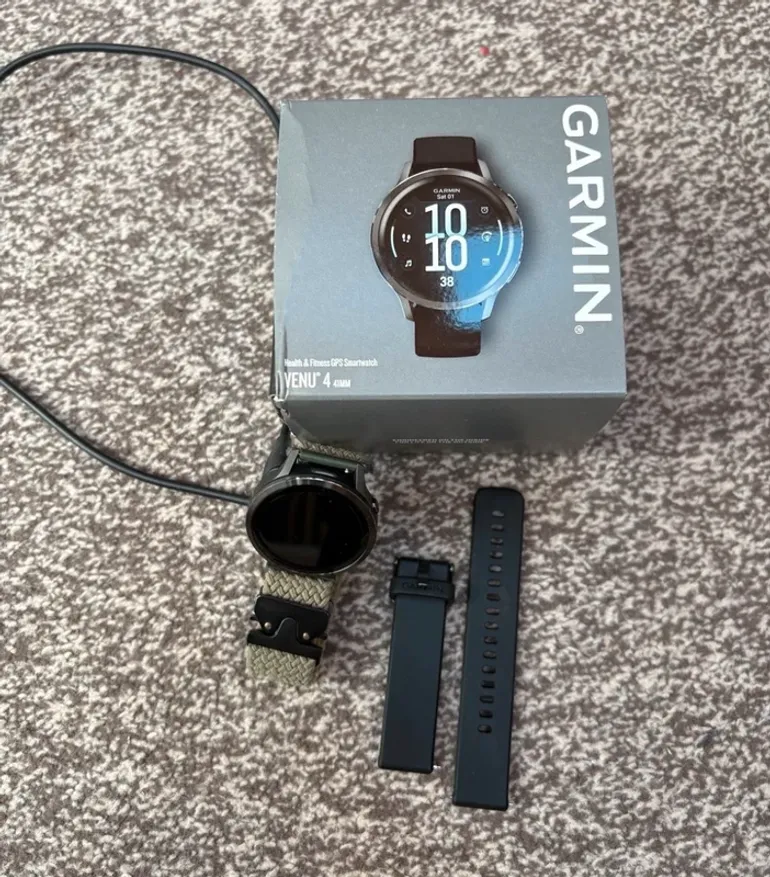 Used Garmin Venu 4 bike — image 2 of 2