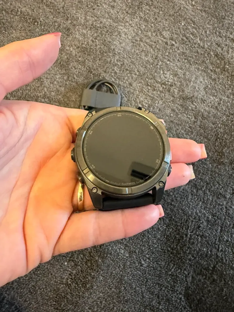 Used Garmin Fenix 8 bike — image 3 of 5