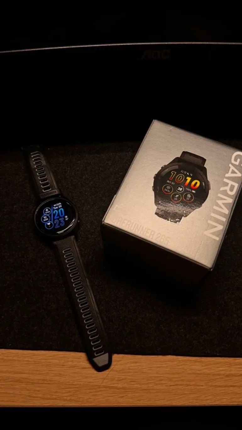 Used Garmin Forerunner 265 bike — image 2 of 5