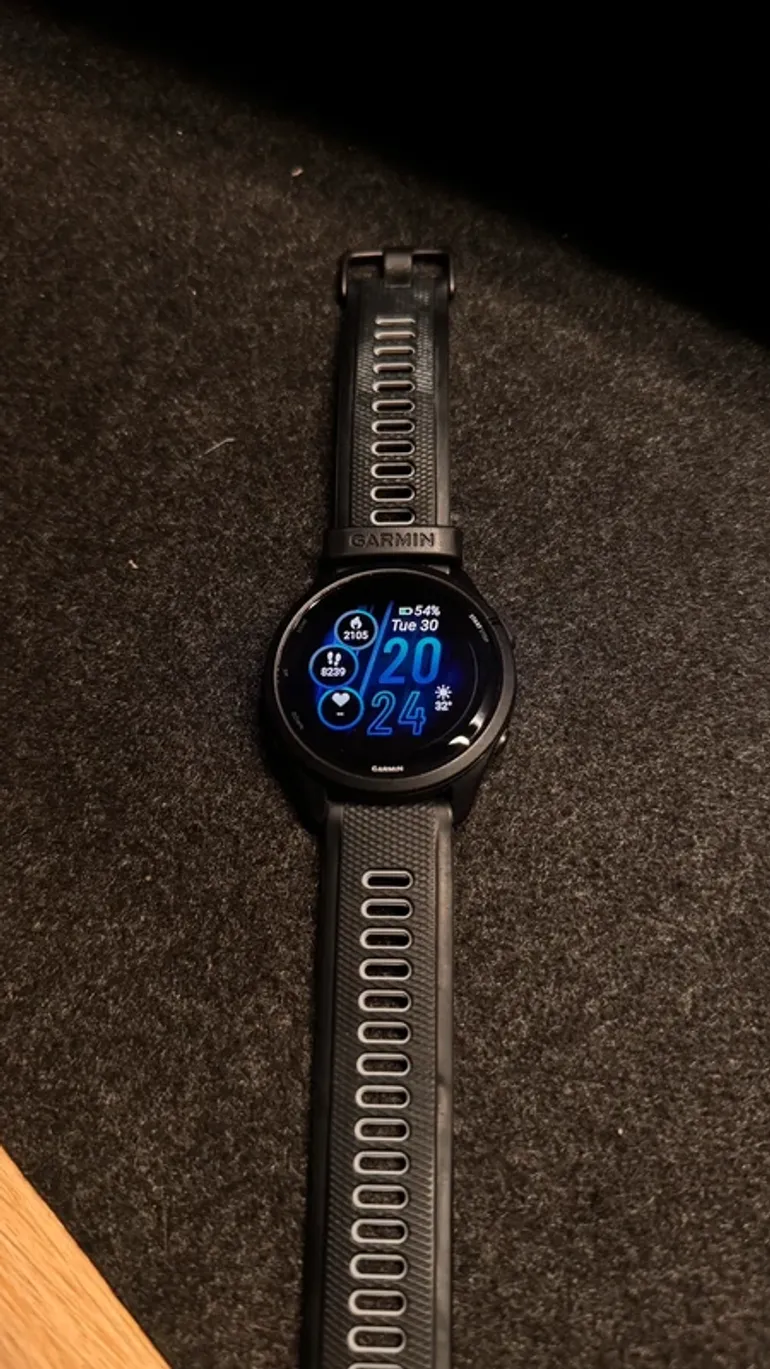 Used Garmin Forerunner 265 bike — image 3 of 5