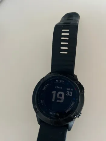Used Garmin fenix 6x pro bike — image 2 of 5