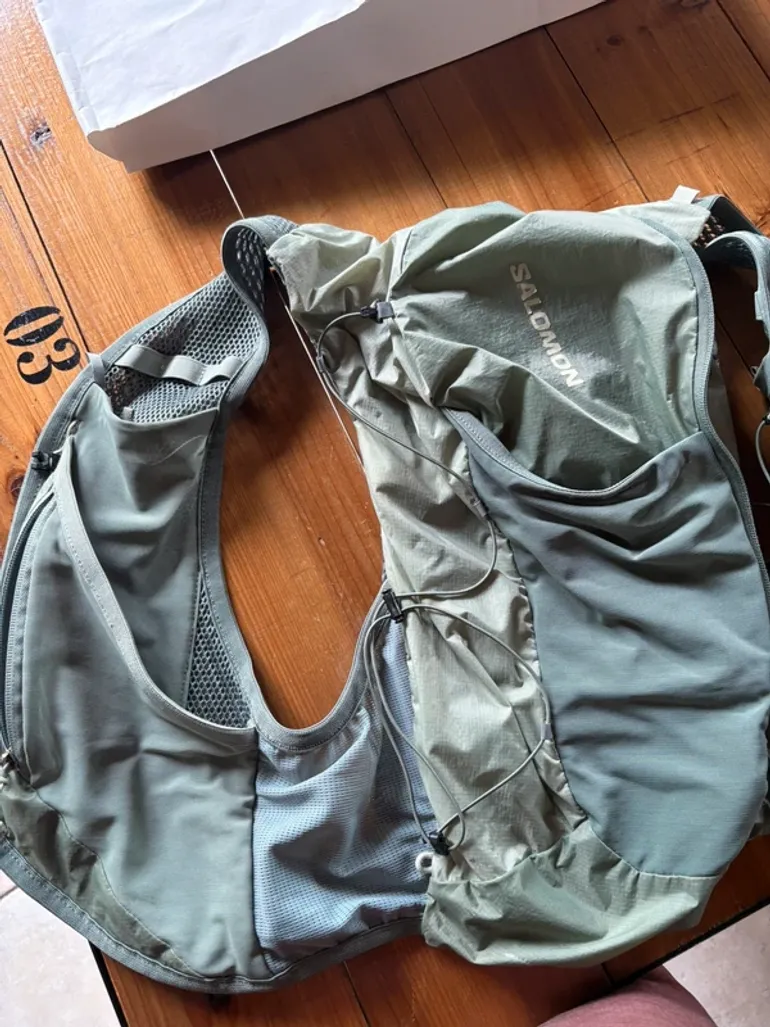 Tweedehands Salomon Gilet hydratation 12L bike — afbeelding 3 van 5