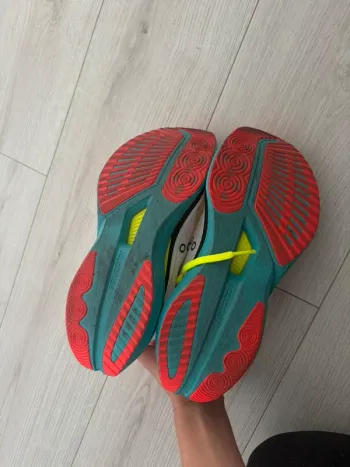 Použité Saucony Endorphin Speed 5 bike — obrázek 3 z 4
