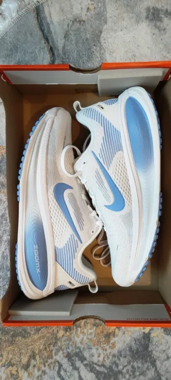 Gebrauchtes Nike Vomero 18 bike