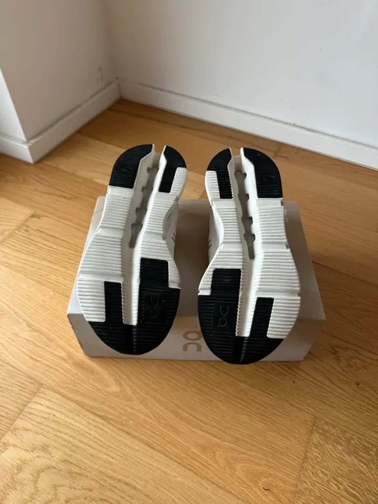 Tweedehands On Running Cloudnova bike — afbeelding 7 van 8