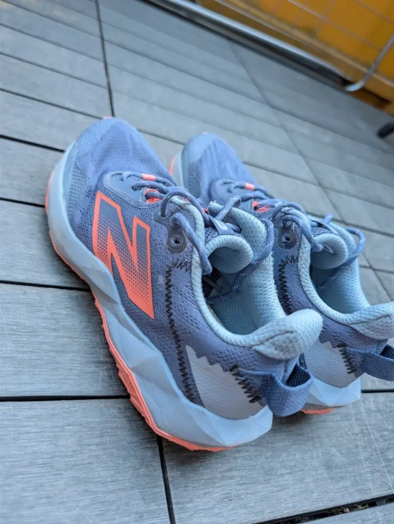 New Balance Dynasoft Nitrel v6 bike d'occasion — image 5 sur 8