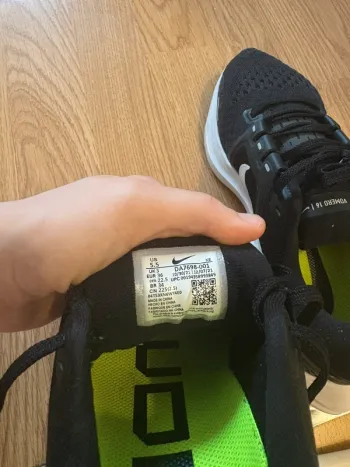 Gebrauchtes Nike Air Zoom Vomero 16 bike — Bild 5 von 6