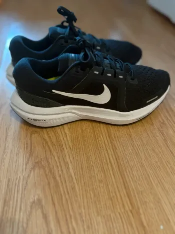 Gebrauchtes Nike Air Zoom Vomero 16 bike — Bild 2 von 6
