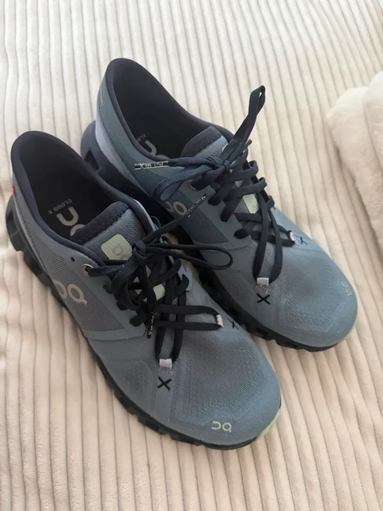 Used On Running Cloud X 3 bike — image 2 of 4