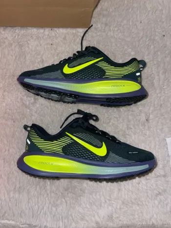 Gebrauchtes Nike Vomero 18 bike