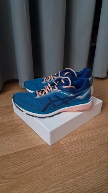 Gebrauchtes Asics Baskets bike