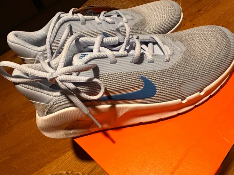 Gebrauchtes Nike Flex Train bike — Bild 2 von 4