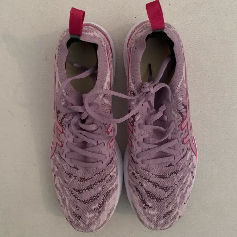 Tweedehands Asics Gel Cumulus 23 bike — afbeelding 2 van 4