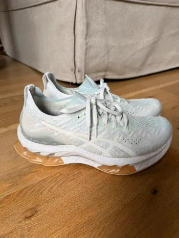Asics Running Shoes bike usato — immagine 2 di 3