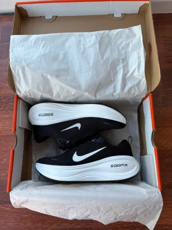 Used Nike Vomero Plus bike