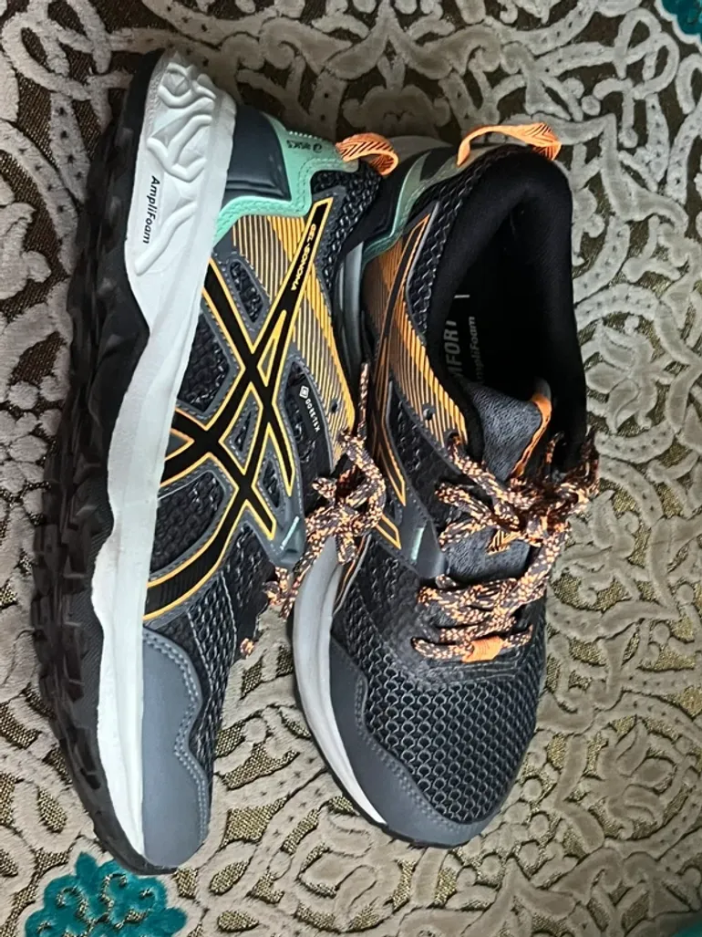 Brugt Asics Shoes bike — billede 3 af 3