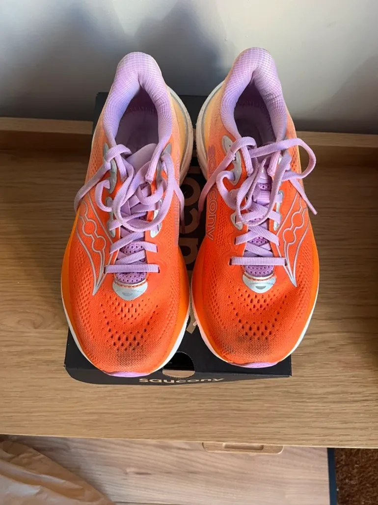 Gebrauchtes Saucony Running Shoes bike — Bild 2 von 4