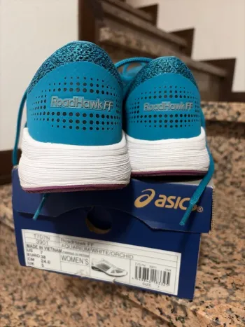 Asics Roadhawk FF bike usato — immagine 5 di 8