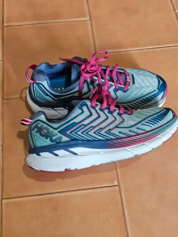 Hoka Clifton 4 bike d'occasion — image 4 sur 8