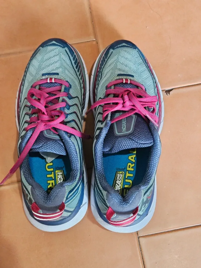 Hoka Clifton 4 bike d'occasion — image 6 sur 8