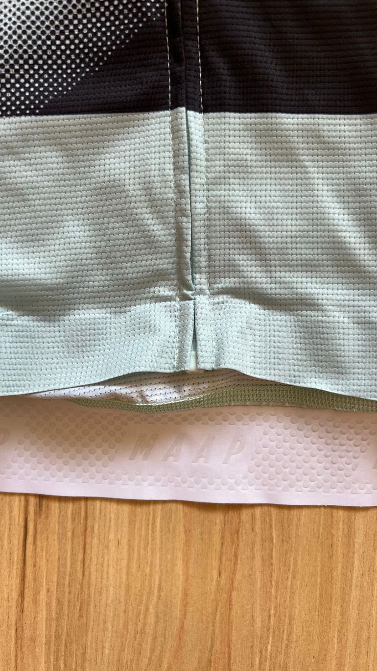 Używany MAAP Longsleeve Jersey 2025 bike — zdjęcie 6 z 8