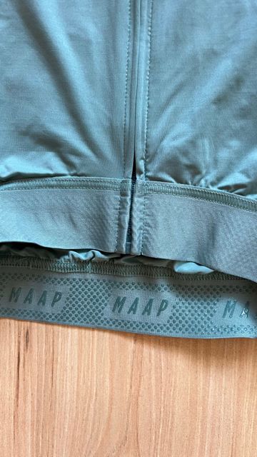 Brugt MAAP Longsleeve Jersey 2025 bike — billede 5 af 8