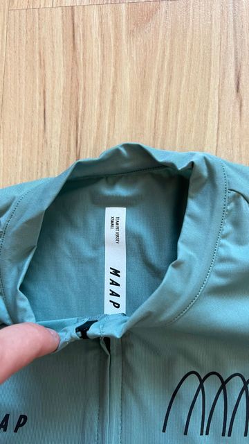 Brugt MAAP Longsleeve Jersey 2025 bike — billede 4 af 8