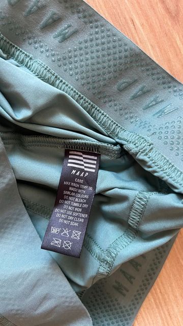 Brugt MAAP Longsleeve Jersey 2025 bike — billede 6 af 8