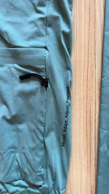 Brugt MAAP Longsleeve Jersey 2025 bike — billede 8 af 8