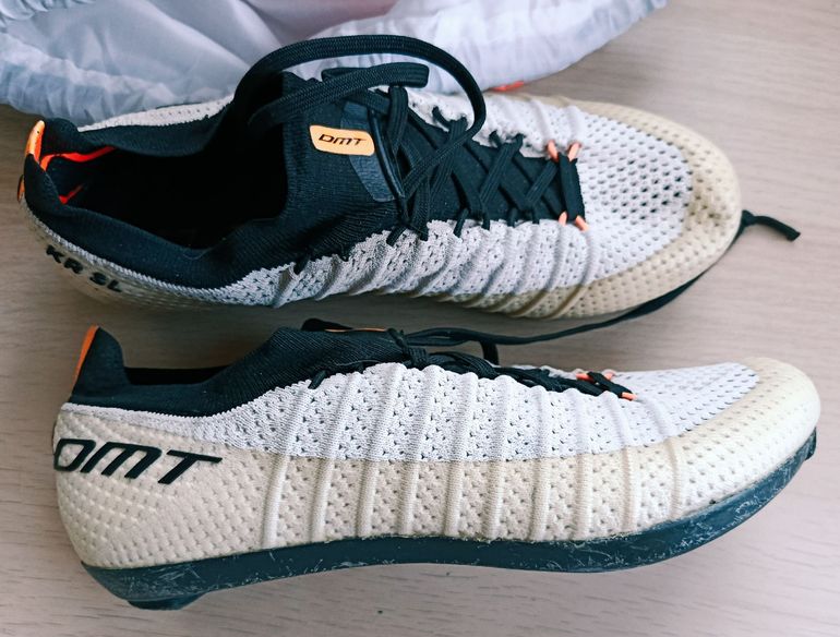 Dmt KR SL Carbon Knit Road Shoes White/Black Size 39 EU bike de segunda mano — imagen 2 de 3