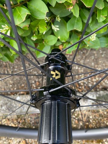 Used Reserve Carbon Wheelset 2026 bike — image 5 of 9