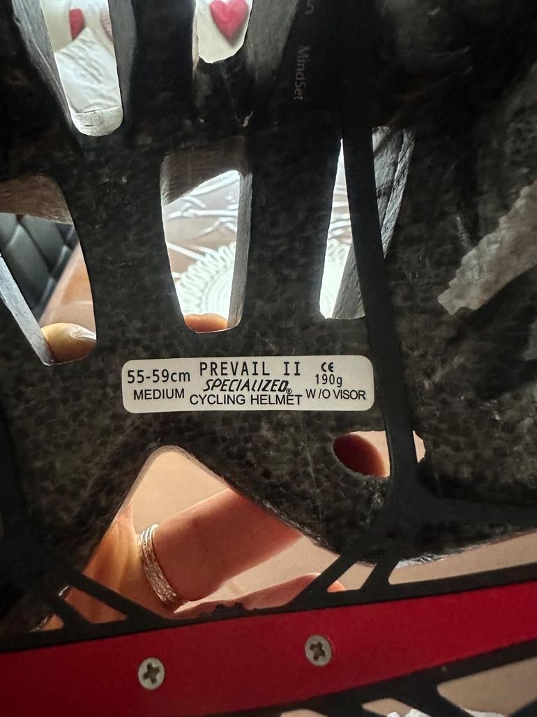 Used Specialized Prevail 2 Helmet bike — image 8 of 8